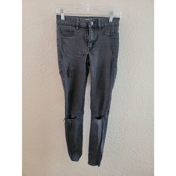 Refuge Women's Black Zip Fly Ripped Distressed Skinny Jeans Size 2 - Picture 1 of 3